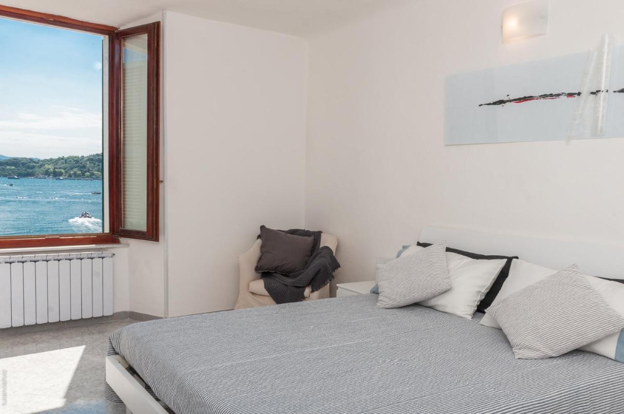 Sea View Apartment In Front Of The Sea Porto Venere Exteriér fotografie